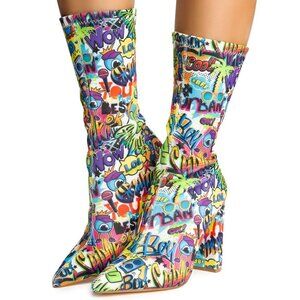 2 PC COMBO  BACK ON THE BLOCK  Heel Booties / HANDBAG  Graffiti ( BRAND NEW !! )